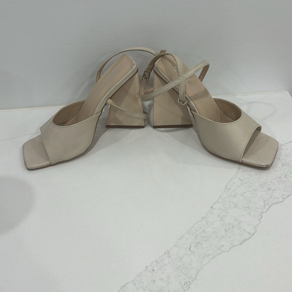 Boohoo block heals 6.5W - Picture 4 of 9